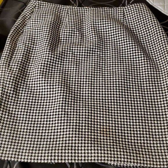 PLAZA SOUTH  SKIRT  PETITE 12 - Picture 1 of 6